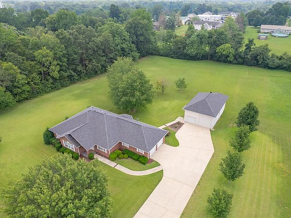 2nd image of 5836 Quail Meadows Dr