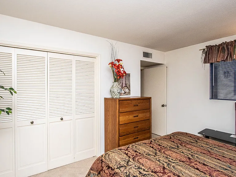 7631 E Sandalwood Dr — Photo 13