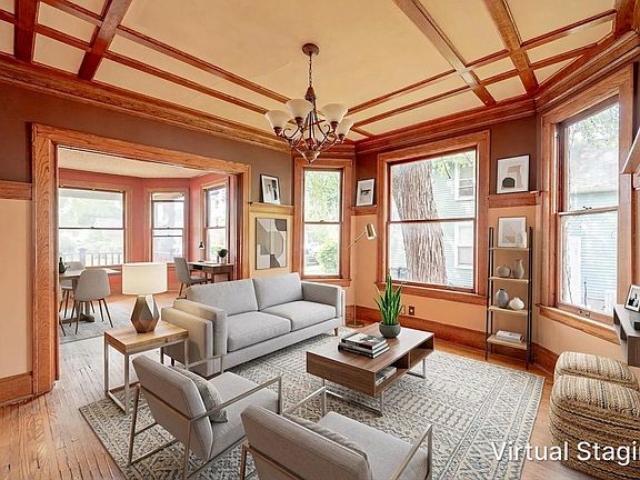 5th image of 630 Forest Ave