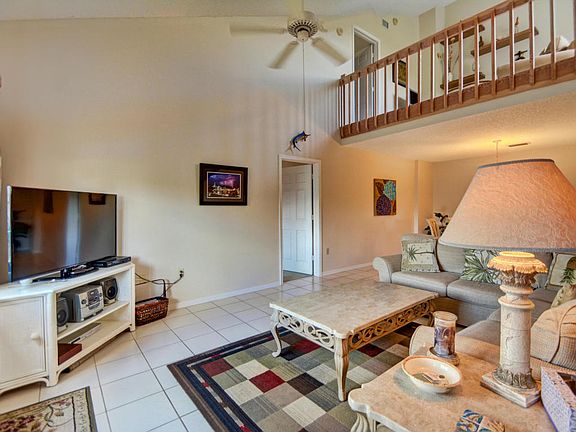 4th image of 580 Bella Vista Ct S #80