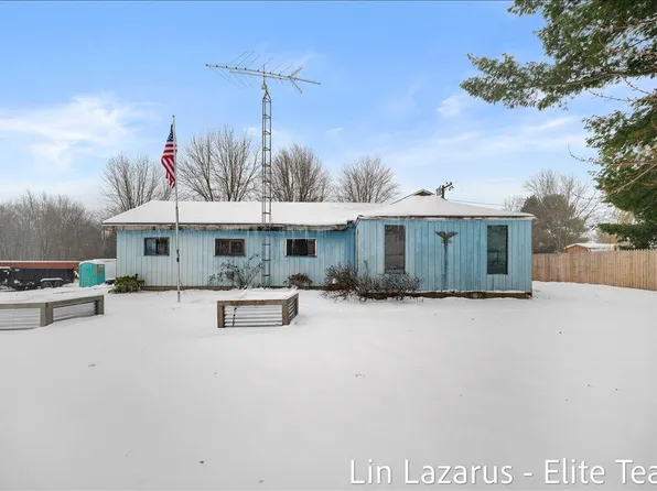 13280 Ritchie Ave NE, Cedar Springs, MI 49319