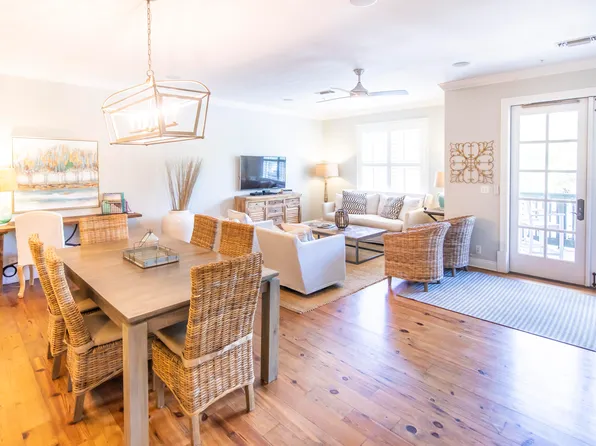 34 N Barrett Sq #2B, Inlet Beach, FL 32461