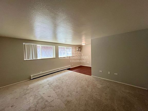 3rd image of 1221 N Clarkson St APT 2