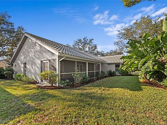 3rd image of 11480 Waterford Village Dr