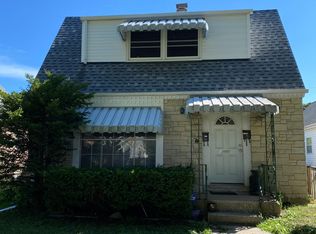 3952 S 2nd St, Milwaukee, WI 53207