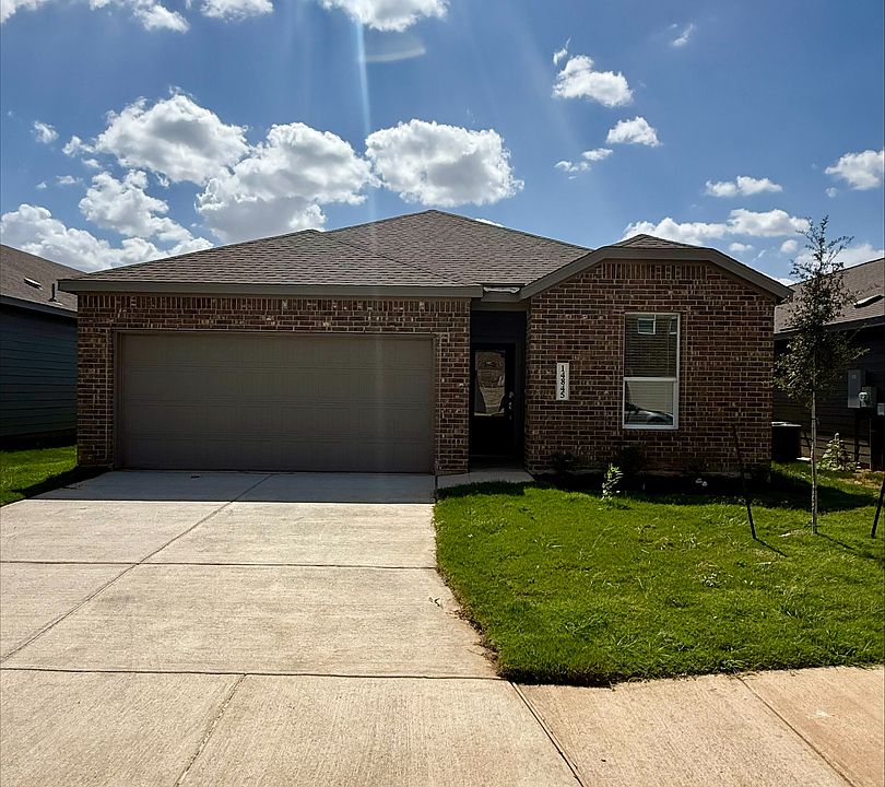 1st image of 14845 Quartz Cove