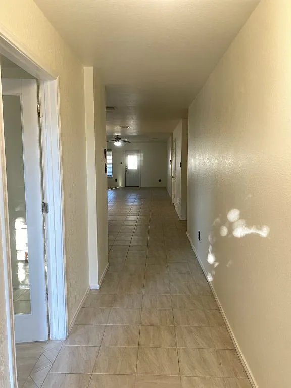 3 bed, 1705 sqft, $1,795 — Photo 3