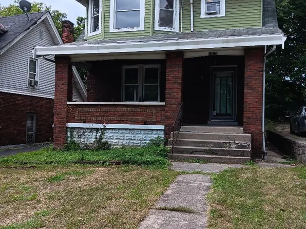 1013 Del Monte Pl, Cincinnati, OH 45205