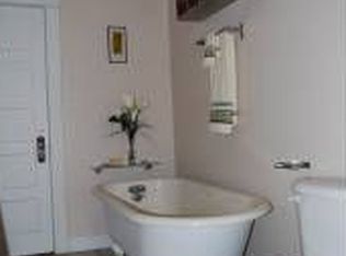 7013 SE Mitchell St, Portland, OR 97206