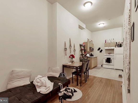 3rd image of 1415 N 18th St #A