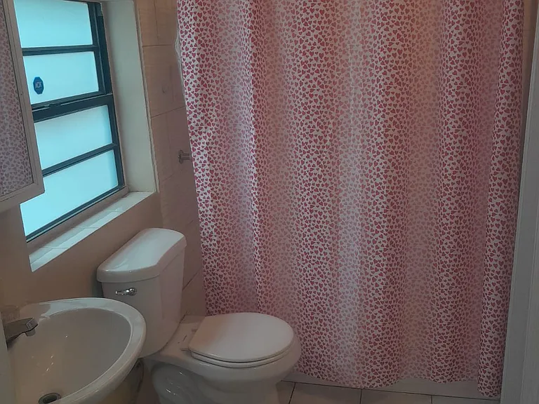 3628 SW 6th St #1 — Photo 5