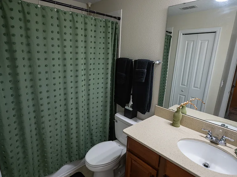 Upstairs | Bathroom