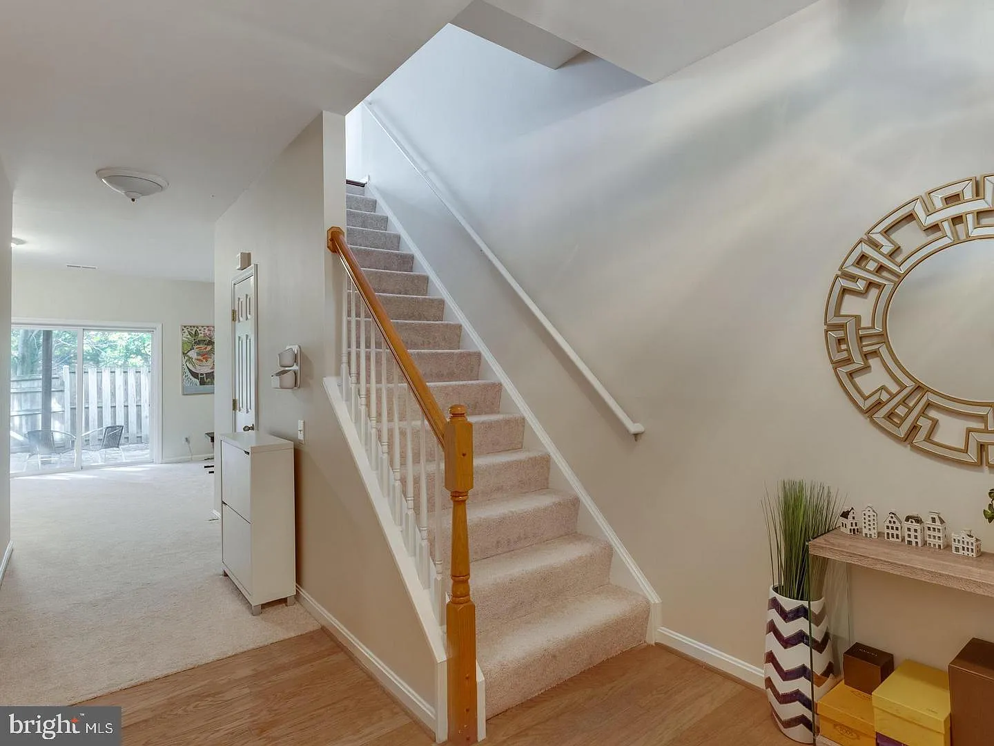 2 bed, 2.5 bath, 1929 sqft, $2,900 — Photo 3