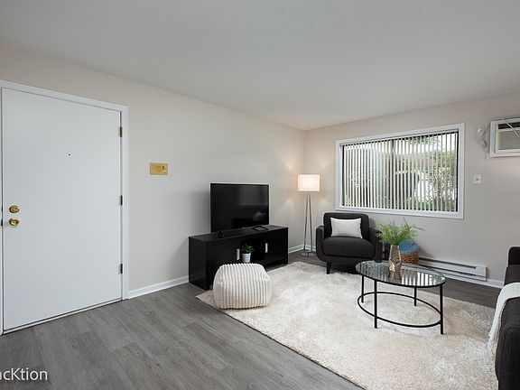 3rd image of 200 S Waters Edge Dr APT 101