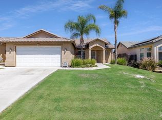 3606 Crescent Meadow Dr, Bakersfield, CA 93308