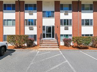 74 Beach St Unit 5-1, Woburn, MA 01801