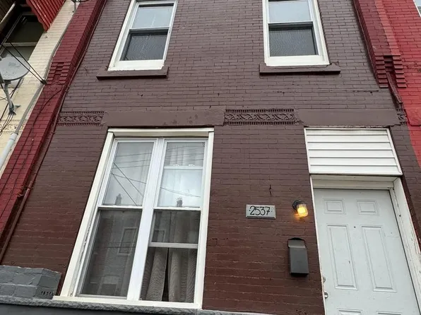 2537 W Montgomery Ave, Philadelphia, PA 19121