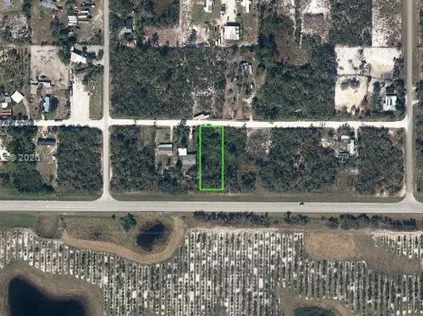 141 Flagler St, Lake Placid, FL 33852