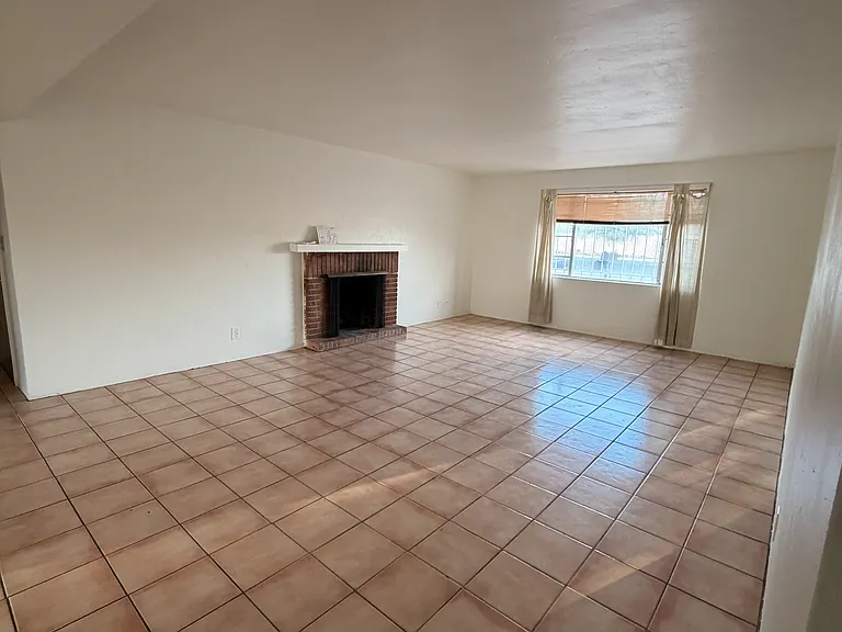 420 S Country Club Rd #1 — Photo 8