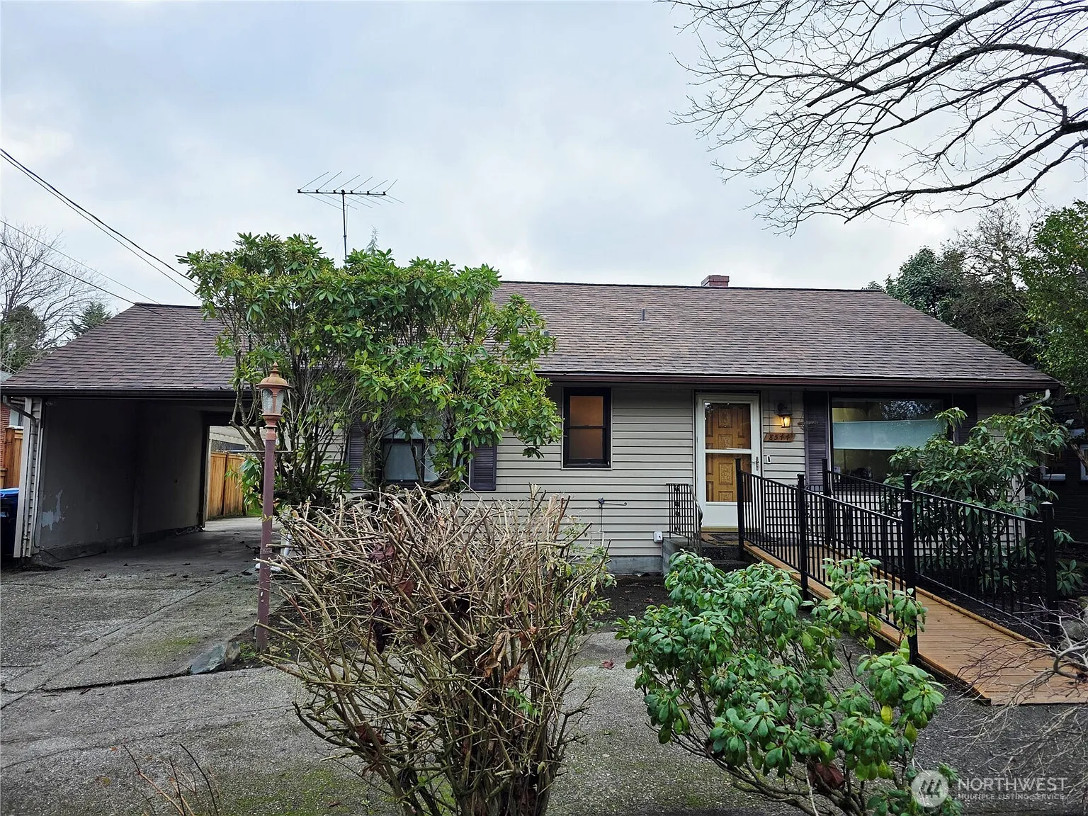 8544 13th Avenue NW photo 1