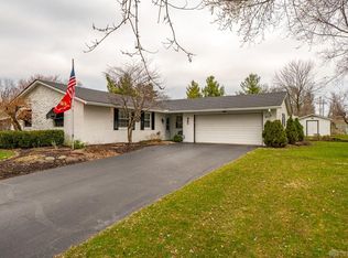 965 Heathshire Dr, Dayton, OH 45459