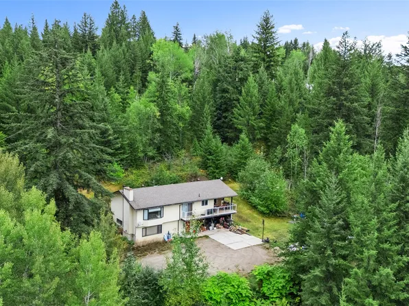 824 Barber Rd, Clearwater, BC V0E 1N1