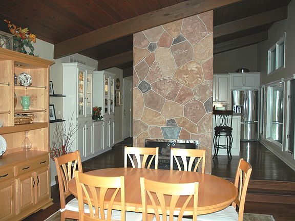 4th image of 6657 Red Cedar Ln #1