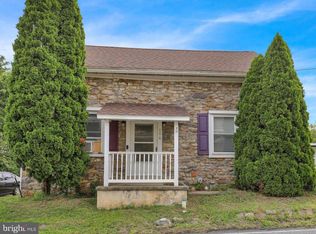 896 Pleasant Hill Rd, Fleetwood, PA 19522