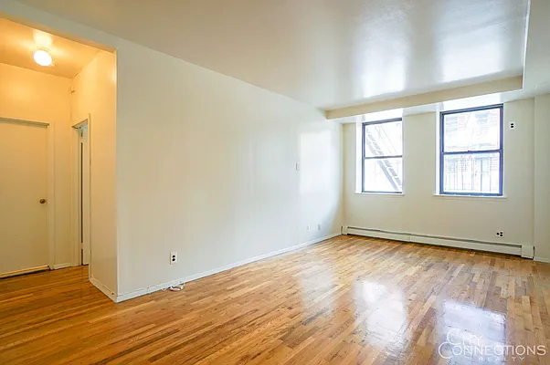 Rented by City Connections Realty | media 1
