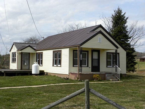 2nd image of 3108 Skyline Hwy