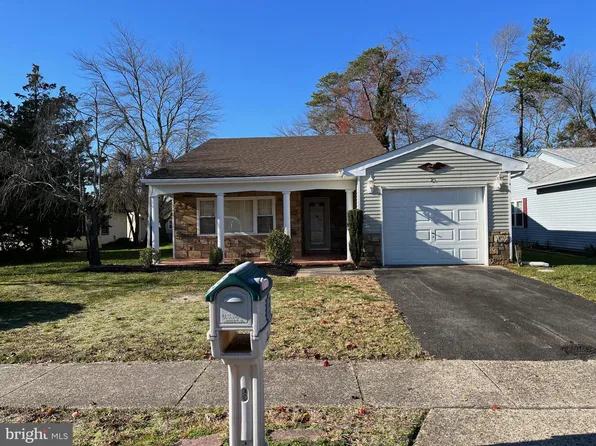 25 Narberth Pl, Southampton, NJ 08088