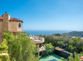 1545 Lachman Ln, Pacific Palisades, CA 90272