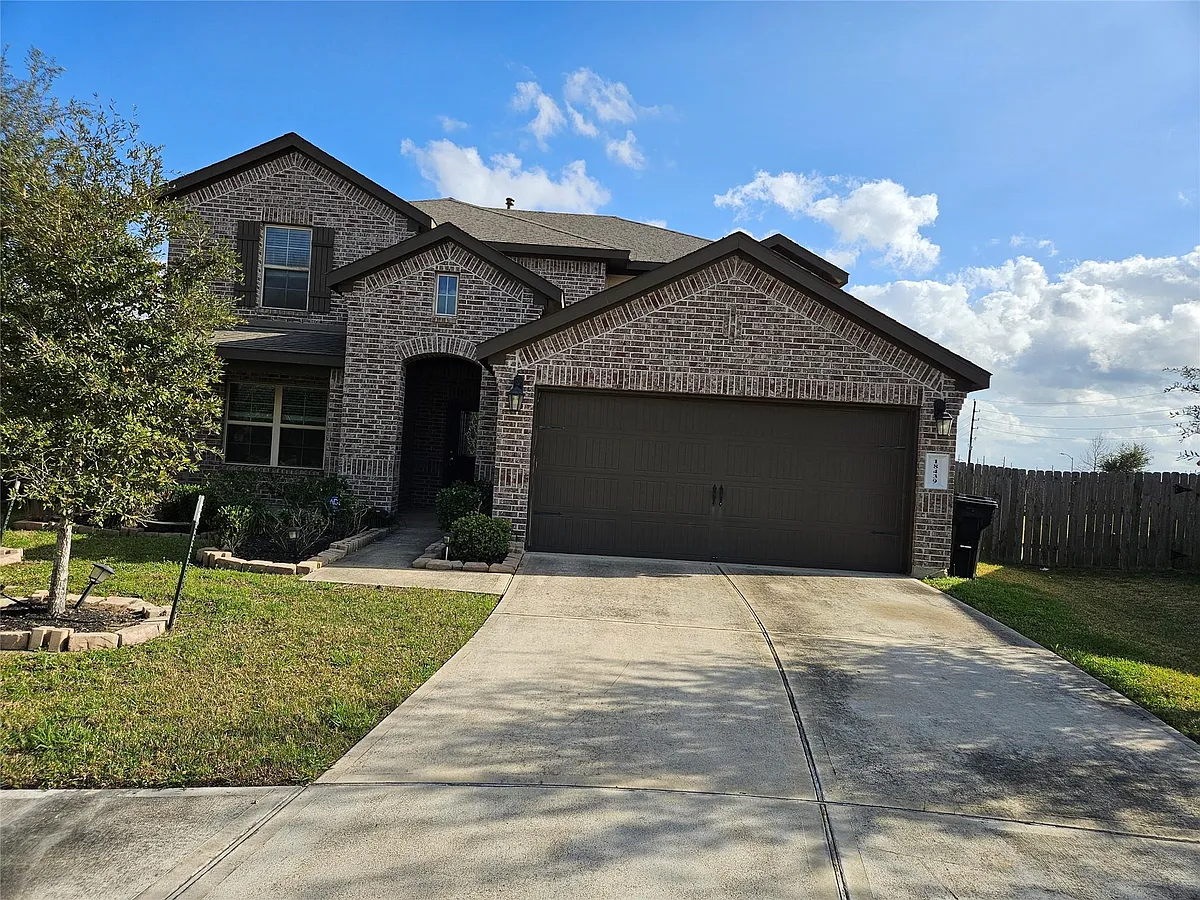 Building Photo - 18439 Grayson Bluff Way