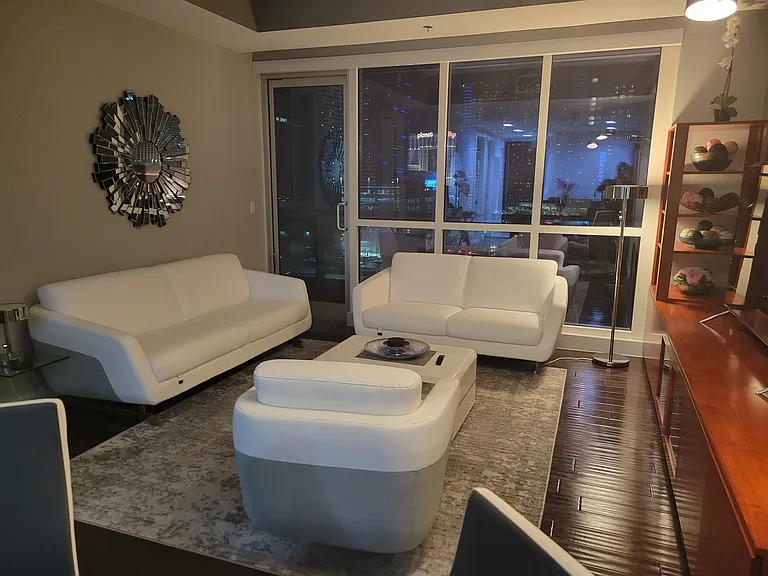 4525 Dean Martin Dr #10 — Photo 20