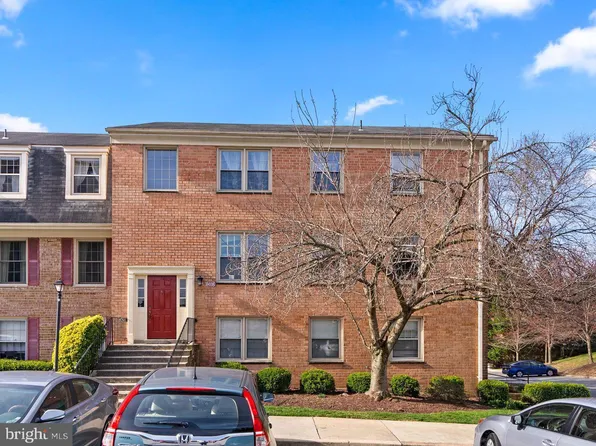 6038 Westchester Park Dr APT 201, College Park, MD 20740