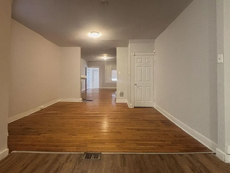 5637 Lansdowne Ave — Photo 11
