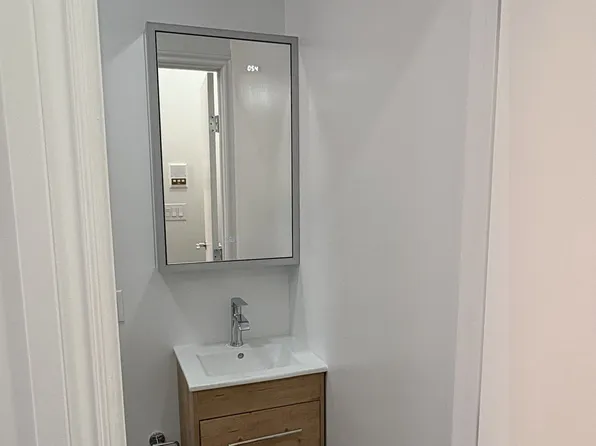 316 East 92nd Street image 8 of 9