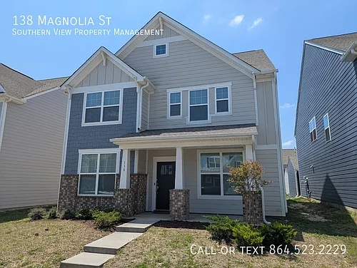 138 Magnolia St Photo 1