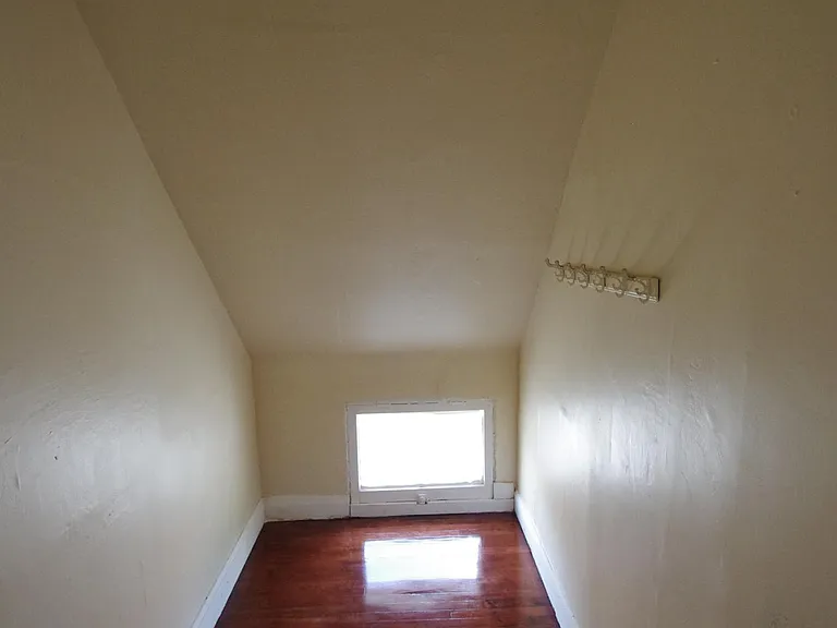 4302 N Kimball Ave #2 — Photo 5