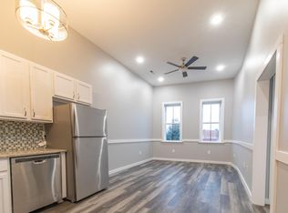 117 Spring St, Johnson City, TN 37604