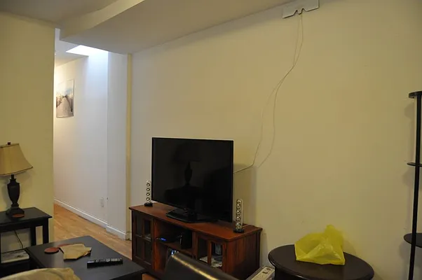 Rented by Sky Management | media 16