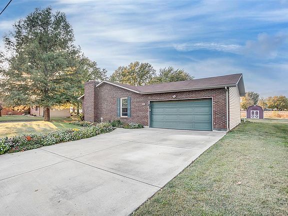 5th image of 528 Marian Dr