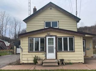 402 Gold St, Negaunee, MI 49866