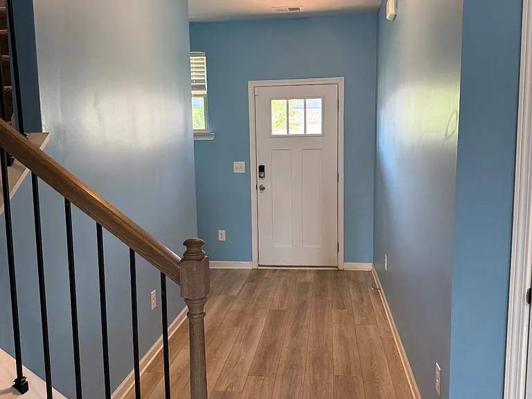 2763 Jansen Ave — Photo 16