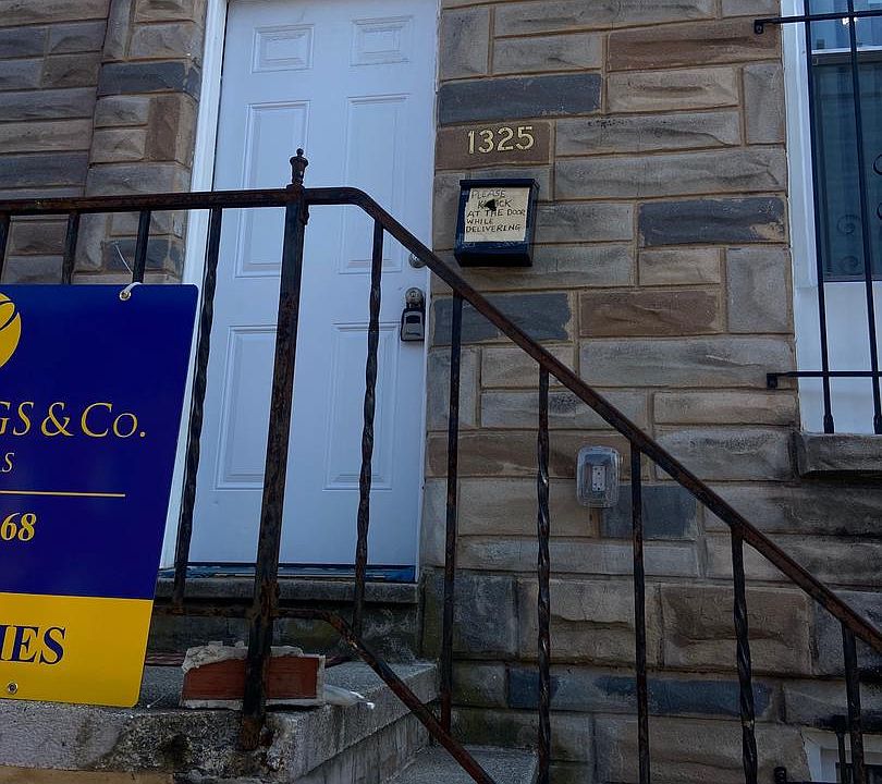 1st image of 1325 W Pratt St
