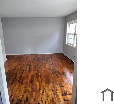5 bed, 2200 sqft, $1,990 — Photo 4