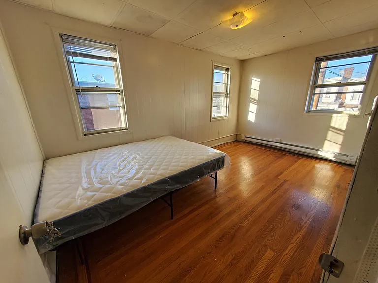 5450 Discher St #1-2-3 — Photo 6