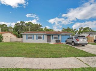 1102 Mohican Blvd, Jupiter, FL 33458