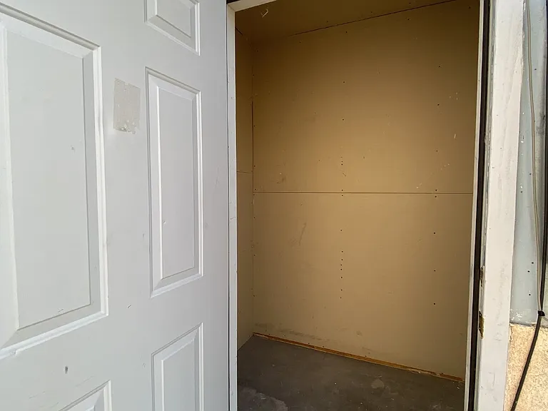 2 bed, 1.0 bath, 900 sqft, $1,195 — Photo 18