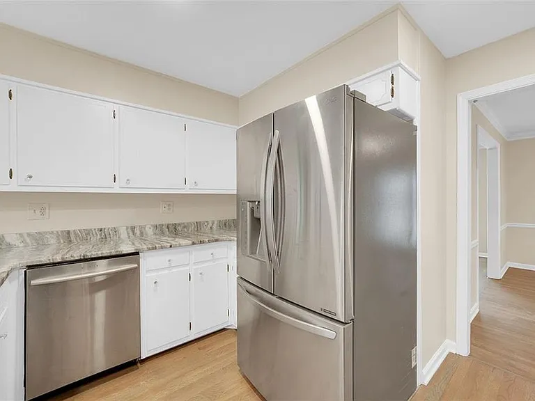 4517 E Kings Point Cir — Photo 8